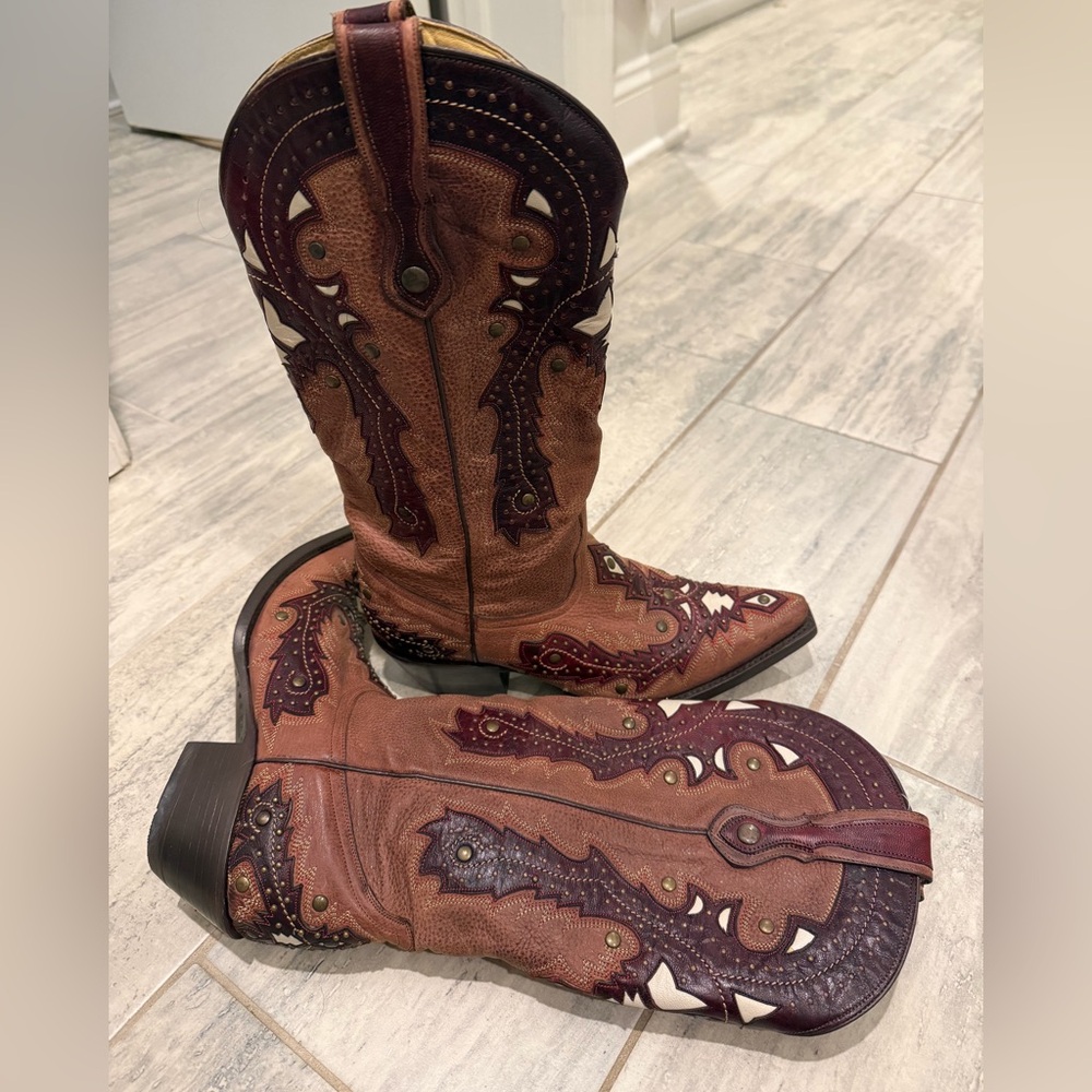 Corral G1042 Tobacco Studded Overlay Snip-Toe Boots